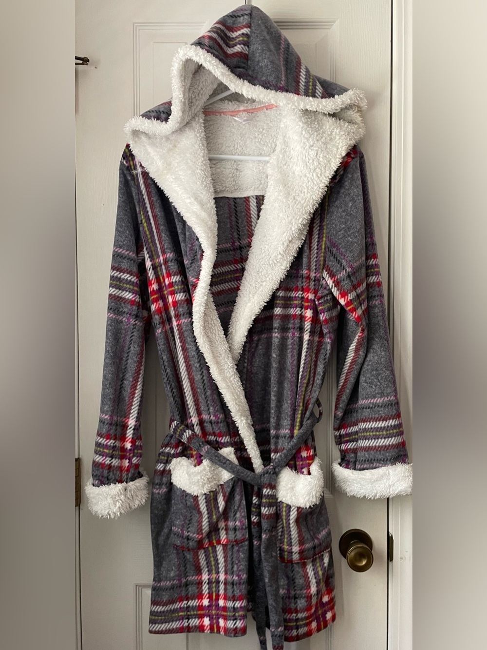 Luxurious Robe Secret Treasures